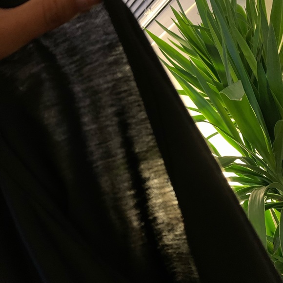 ✨Black and white long sleeve✨ - Picture 3 of 3